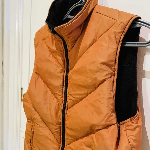 Rust Orange Puffer Vest - SM - Picture 1 of 4